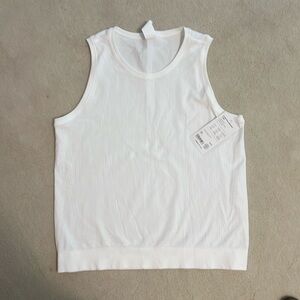 Athleta white in motion seamless tank